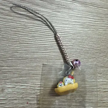 오사카 한정판 타코야키 키티 헬로키티 스트랩