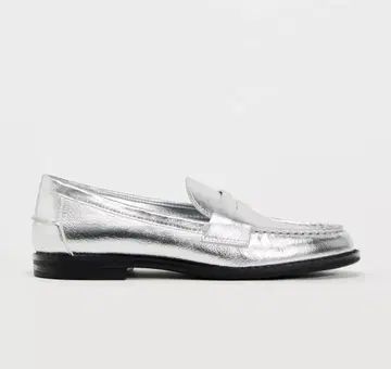 ZARA 메탈릭 모카신 로퍼 38