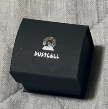 DUSTCELL 복각판 귀걸이