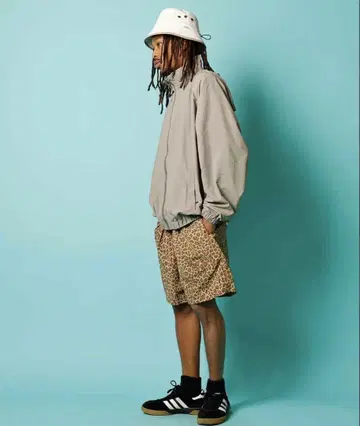 BURLAP OUTFITTER TRACK JACKET 트랙 자켓