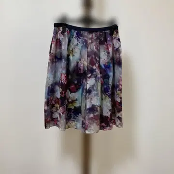 폴스미스 꽃무늬 플레어 스커트