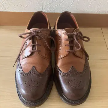 닥터마틴 윙팁 가죽 신발 uk5 4홀 잉글랜드제 새상품급
