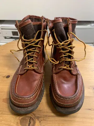 러셀 모카신 Safari