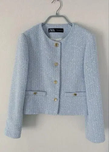 컨디션 최상 ZARA 골드 버튼 노카라 자켓 아이스 블루 트위드 XS