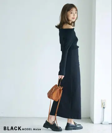 BASEMENT online 하이웨스트 스커트