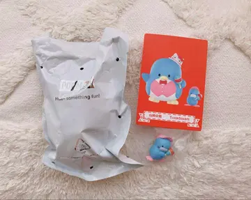 팝마트 헬로키티 50주년 턱시도샘