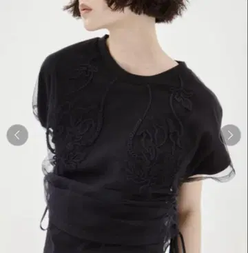MURRAL embroidered tulle layered tops