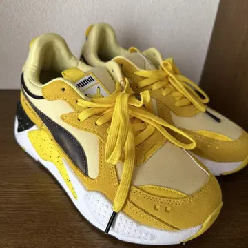 푸마 PUMA 포켓몬 피카츄 스니커즈 24.5cm