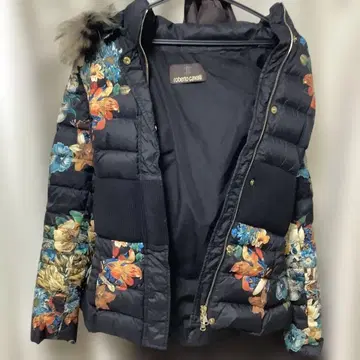 roberto cavalli 꽃무늬 다운 자켓 사이즈 40 170/92a