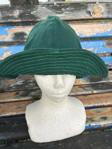 그린 원단을 사용한 햇