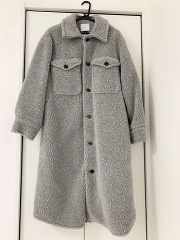 그레이 보아 롱 코트