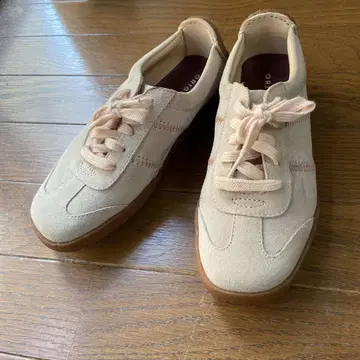 CLARKS 클락스 베이지 스웨이드 신발 23.0