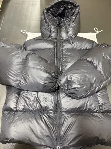 ovy 다운 M 사이즈