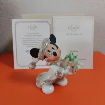LENOX Christmas with Mickey
