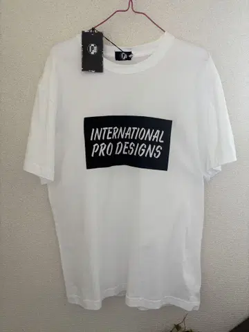IPD 화이트 T셔츠 M 사이즈