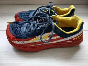 ALTRA Escalante Racer Boston 20