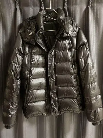 타트라스 TATRAS 디오메데 02 블랙 벨보 좋아하시는 분께도
