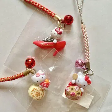 산리오 지역 한정 키티 스트랩 3개 세트 헬로키티