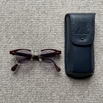 컨디션 최상 JULIUS TART OPTICAL 44-22 AR 아넬