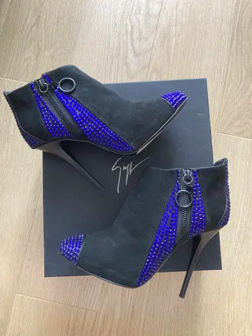 쥬세페 자노티 스터드 장식 블랙 스웨이드 부티 36