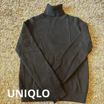 유니클로 울 100% 터틀넥 스웨터 S 블랙