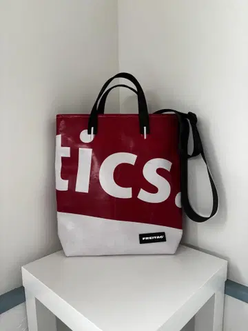 FREITAG F202 LELAND