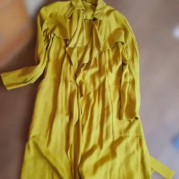 ZARA TRAFALUC 머스타드 롱 코트