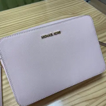 MICHAEL KORS 핑크 숄더백