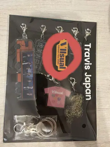 TravisJapan VIIsual 키링 & 백참 1점