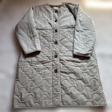 avecmoi 아베크모와 반 퀼팅 코트 펠리시모