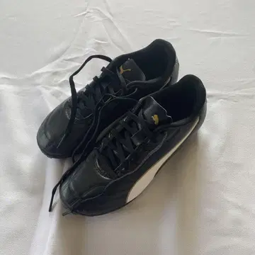 Puma 축구화 블랙 키즈 신가드 세트