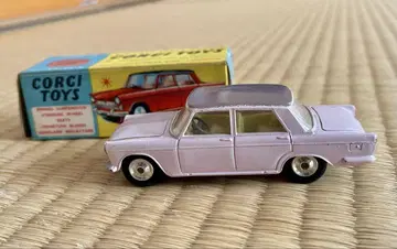 Corgi Toys 코기 Fiat 피아트 2100 미니카