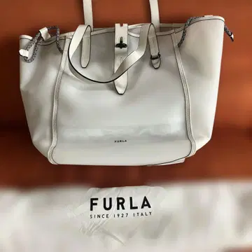 FURLA 화이트 NET 토트백