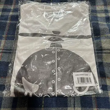 도리카무 우라완 투어 LONG SLEEVE T-SHIRT