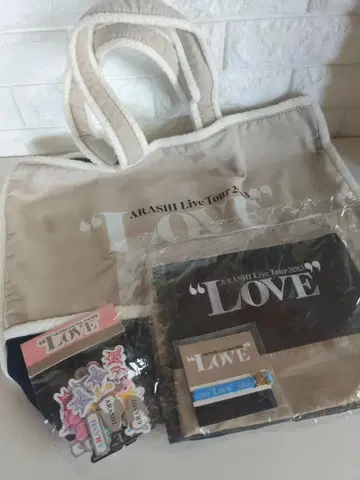 ARASHI Live Tour 2013 LOVE 백 스티커 세트