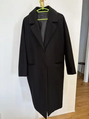 EMODA 블랙 롱 코트