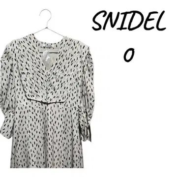[ 새상품급 ] SNIDEL 도트 무늬 긴팔 원피스 미착용