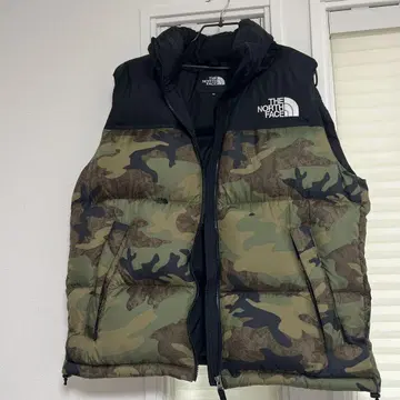 THE NORTH FACE 카모플라쥬 다운 베스트 M