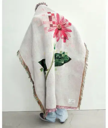 uniformexperiment FLOWERBLANKET fragment