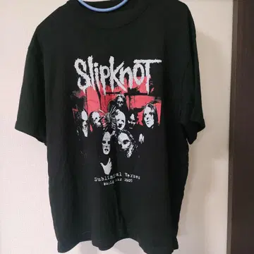 Slipknot 2005년 월드 투어 티셔츠