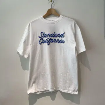 SD Heavyweight Modern Twist Signs Logo T