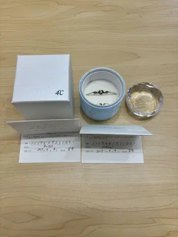 4C 실버 하트 모티브 목걸이