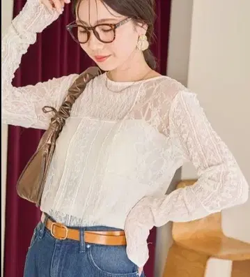 프릭스스토어 레이스 패치워크 롱 슬리브 탑