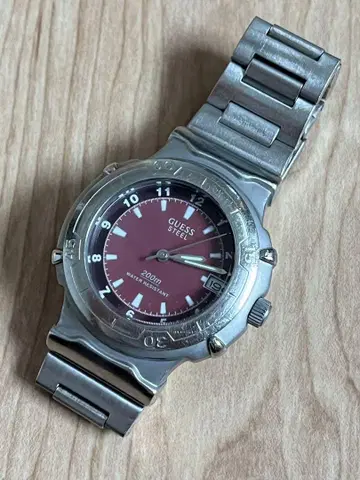 GUESS 게스 손목시계 다이버 스타일 200m 방수 일본제