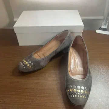 SARA NIRICO YOSHINOYA 블랙 펌프스 37