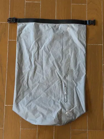 ORTLIEB 드라이백 12L 라이트 그레이