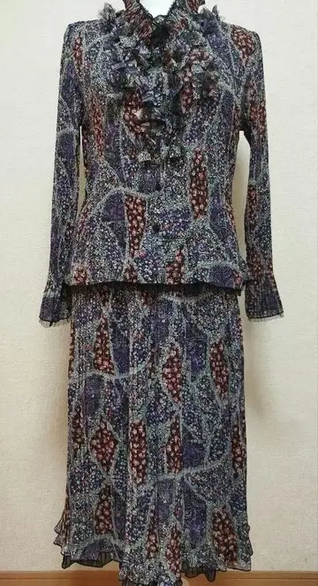 T-PLEATS COLLECTION 플리츠 셋업 퍼플 꽃 M