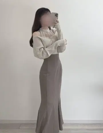 [새상품급] 트윌 새틴 하이웨스트 머메이드 스커트