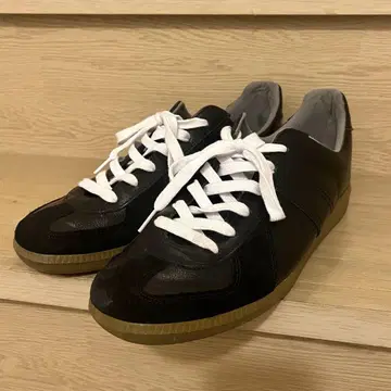 블랙 가죽 캐주얼 스니커즈