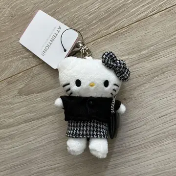 [미사용 새상품] 로리즈팜 Me% 토이 키링 헬로키티 최신